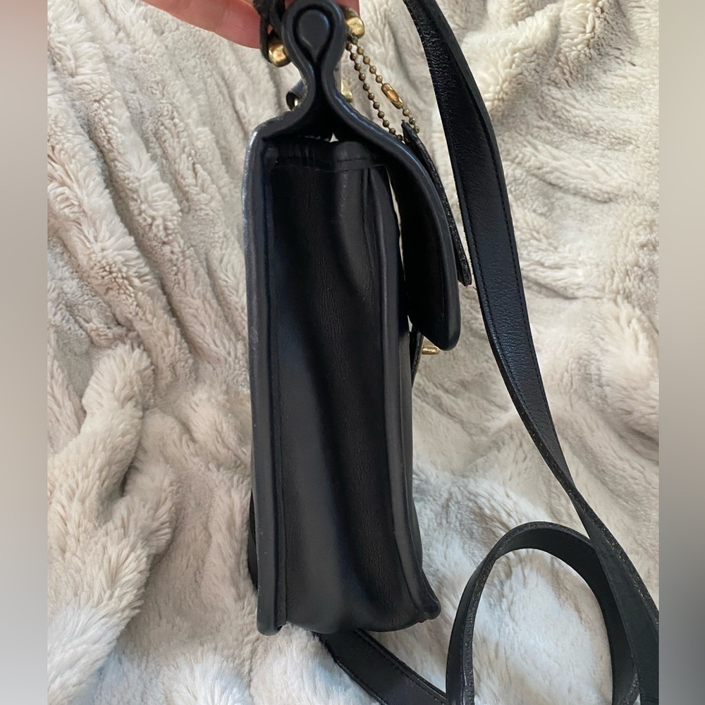 Vintage Coach Black Leather Murphy Crossbody Bag 9930 - Picture 5 of 13